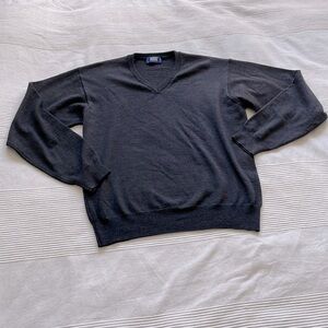 Vintage Valentino Marini Gray 100% Merino Wool V-Neck Sweater Size Large